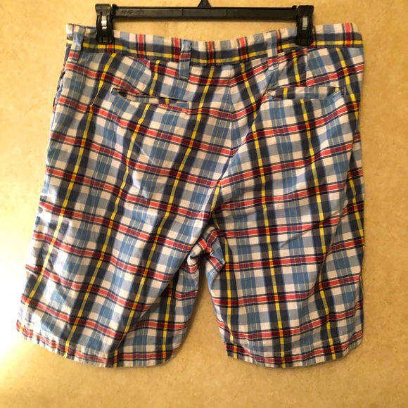 Men’s Reversible Shorts - Picture 2 of 7